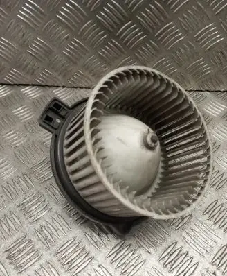 Mazda 6 Heater fan/blower 8940000222