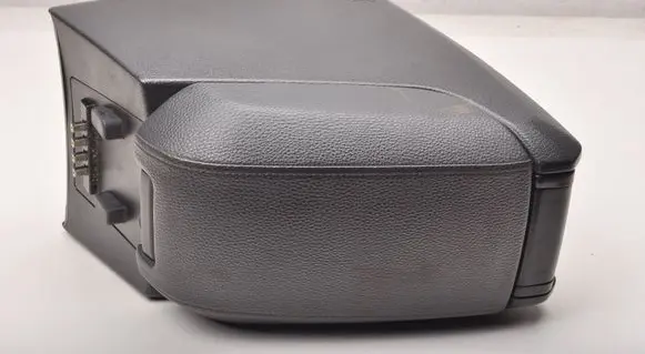 Volvo XC90 Armrest 