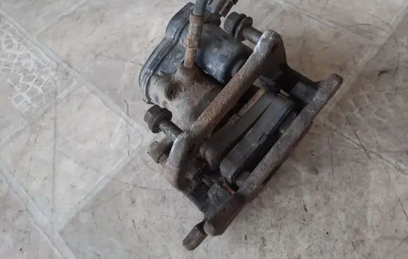 Audi A6 S6 C7 4G Rear brake caliper 644GNO64 32337647B
