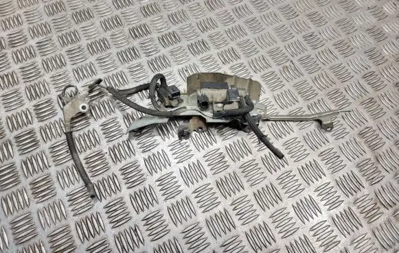 Toyota RAV 4 (XA30) Vacuum valve 258190r011 258600r010