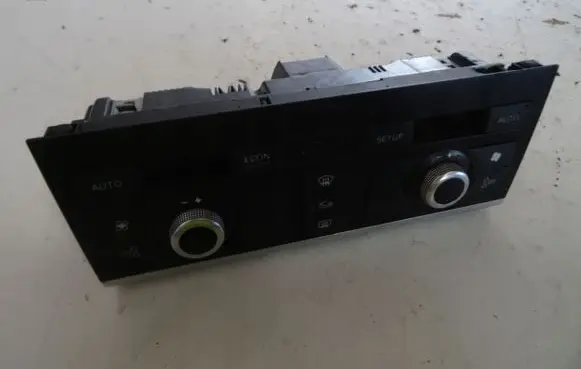 Audi Q7 4L Climate control unit 4L0820043K