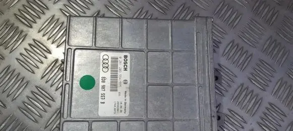 Audi A4 S4 B5 8D Engine control unit/module 8D0907557B 0261203554