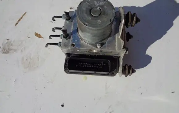 Audi A6 C7 ABS Pump