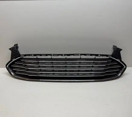 Front bumper upper radiator grill