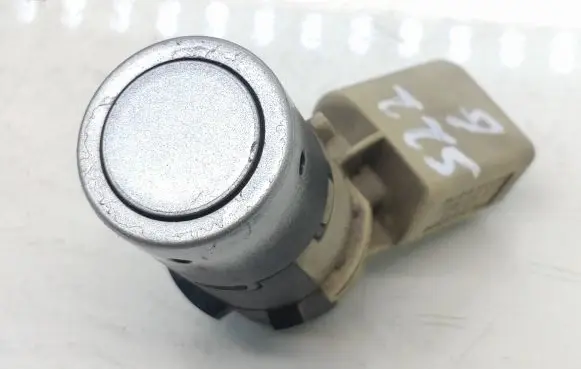 Audi A4 S4 B7 8E 8H Parking PDC sensor 7H0919275A