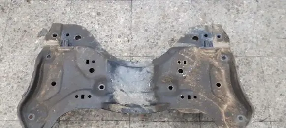 Peugeot 206+ Front axle beam 