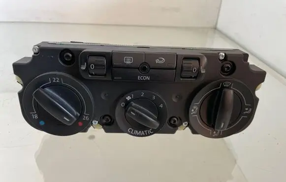 Volkswagen Golf V Climate control unit 1K1820045B 983179E 5HB00932201