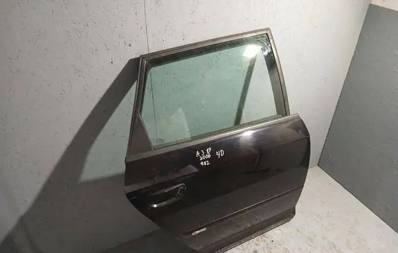 Audi A3 S3 8P Rear door