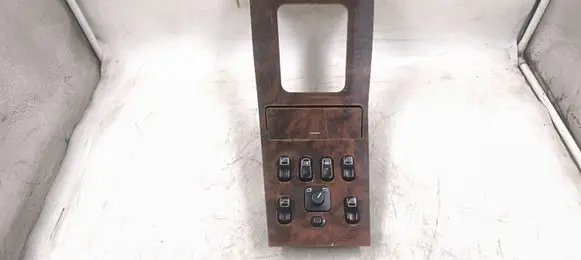 Mercedes-Benz ML W163 Electric window control switch A1636809136