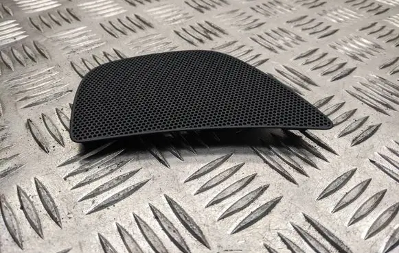 Side speaker trim/cover