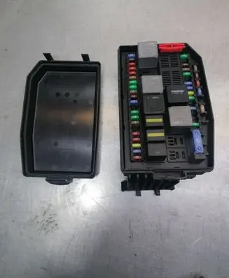 Jaguar X-Type Fuse box set 4X4314A073CD