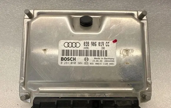 Audi A4 S4 B5 8D Engine control unit/module 038906019CC