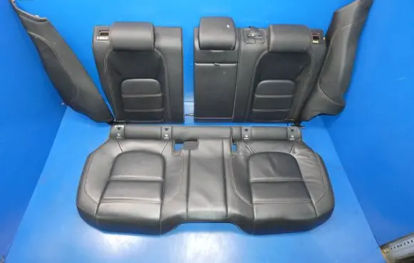 Jaguar F-Pace Second row seats 