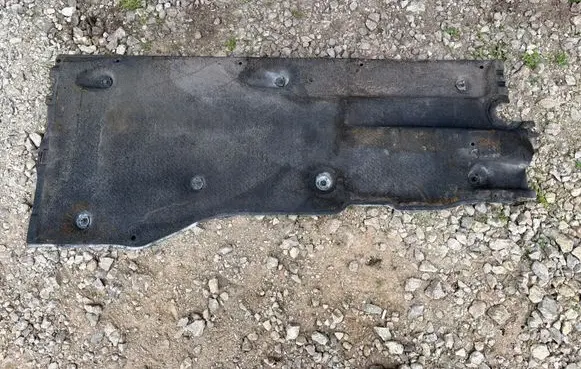 Volkswagen PASSAT B8 Center/middle under tray cover 3Q0825506