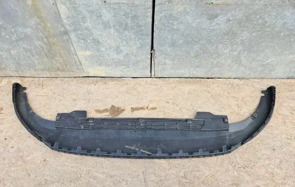 Volkswagen Golf VIII Front bumper lip 5H0805915K