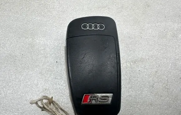 Audi RS3 Ignition key/card 8V0837220K 8V0837220