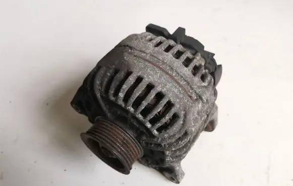Audi A6 S6 C5 4B Generator/alternator 078903016S