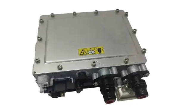 Voltage converter inverter