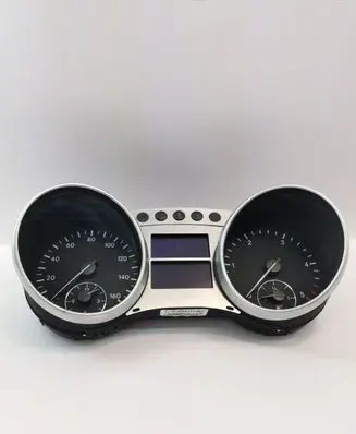 Mercedes-Benz ML W164 Speedometer (instrument cluster) A2519003300