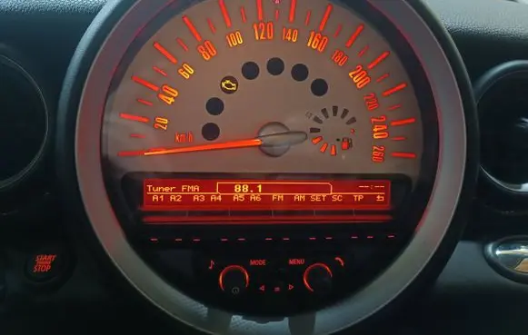 Mini One - Cooper Clubman R55 Speedometer (instrument cluster) 9232432 BM508042 C01448934