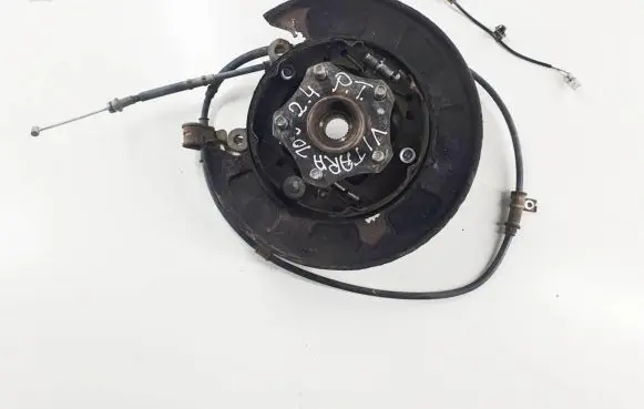 Suzuki Grand Vitara II Stub axle 