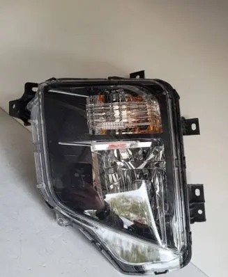 Mitsubishi L200 Front fog light W4735