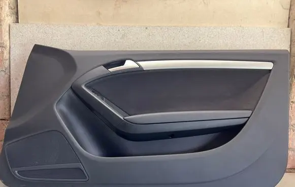 Audi A5 8T 8F Front door card panel trim 8T1867106