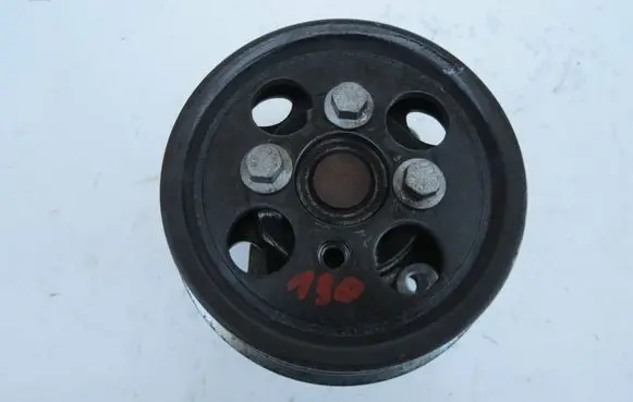 Volvo V60 Water pump pulley 31258136