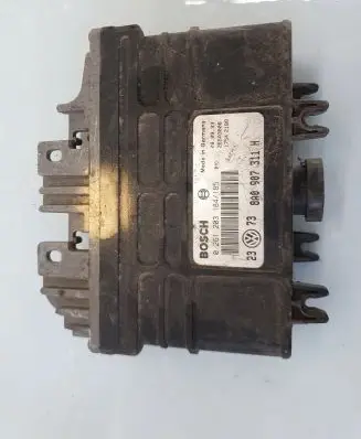 Volkswagen Golf III Engine control unit/module 8A0907311H 0261203184 0261203184185