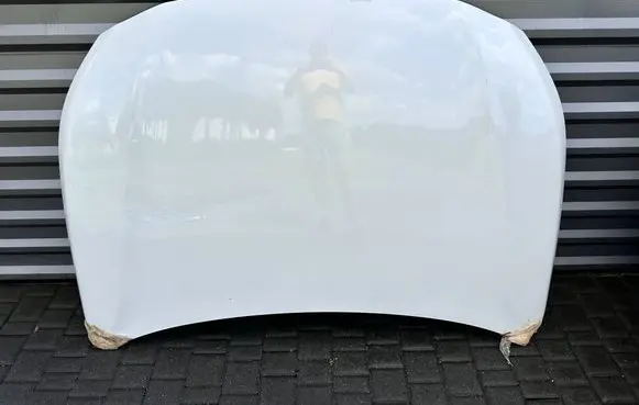 Subaru Legacy Engine bonnet/hood