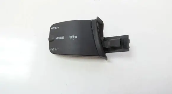 Ford C-MAX I A set of switches 