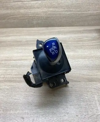 Toyota Prius+ (ZVW40) Gear shifter/selector 8945147060 1923002070