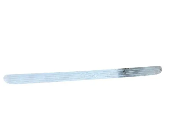 Ford Kuga I Side skirt front trim 