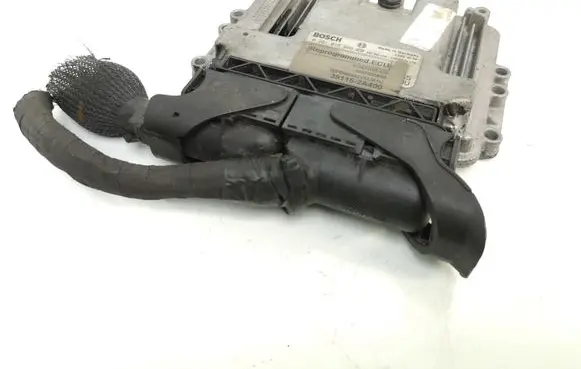 Hyundai i30 Engine control unit/module 391152A400 0281016438 0281015866