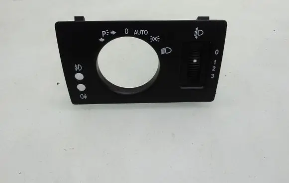 Mercedes-Benz B W245 Headlight level height control switch