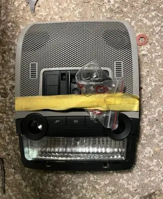 BMW X5 E70 Other interior light 001076618 96557326 15956810