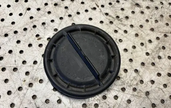 Mercedes-Benz Sprinter W906 Headlight/headlamp dust cover 