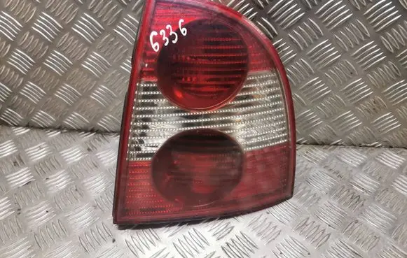 Volkswagen PASSAT B5.5 Rear/tail lights 3B5945096