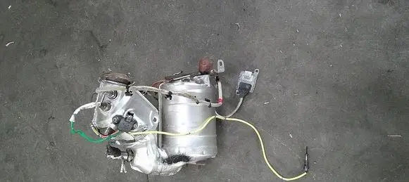 Nissan Qashqai Catalyst/FAP/DPF particulate filter T0682R