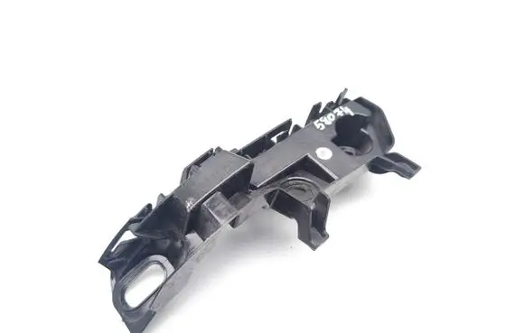 Rear bumper mounting bracket