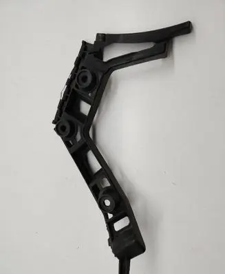 Volkswagen Golf VI Rear bumper mounting bracket 5K6807393C