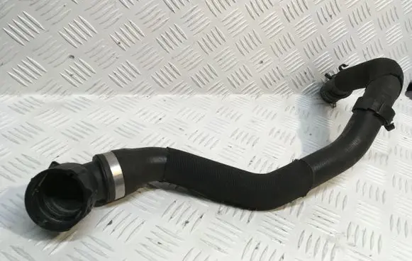 Ford Kuga I Engine coolant pipe/hose AV41-8260-AC