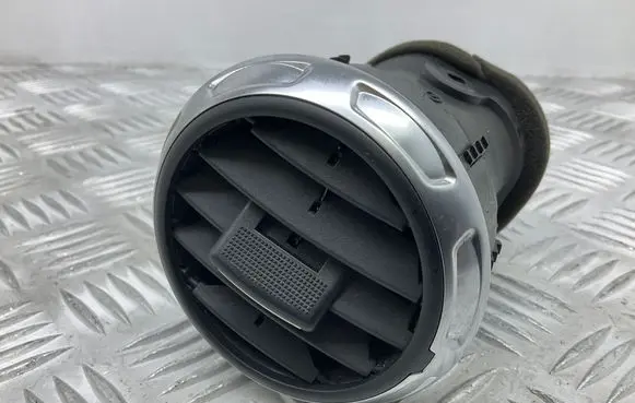 Audi TT TTS Mk2 Dashboard side air vent grill/cover trim 8J0820901 8P0820901