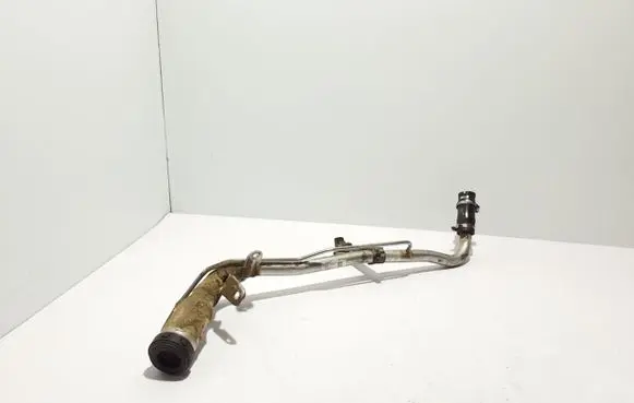 Fuel tank filler neck pipe