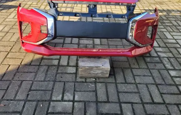 Mitsubishi Space Star Front bumper 6400J973ZZ