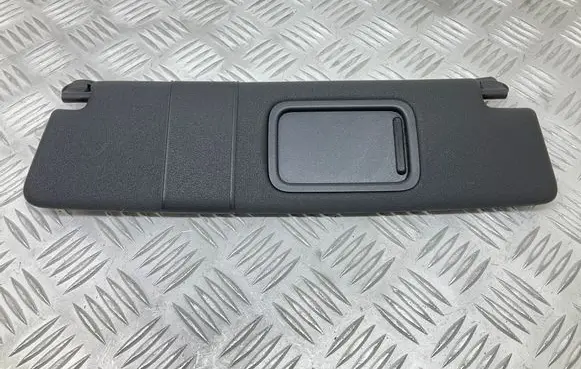 Sun visor