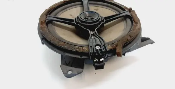 Volvo S60 Parcel shelf speaker 8633574