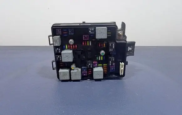 Chevrolet Aveo Fuse box set 95462803