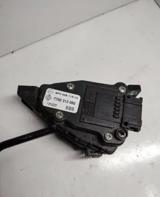 Renault Trafic II (X83) Accelerator throttle pedal 7700313060 6PV00811914