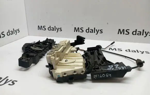 Mercedes-Benz ML W164 Rear door lock A1647330614 A1697302235 1697302235
